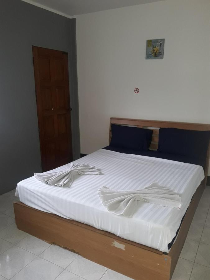 The Guest House - Apartment Phuket Екстериор снимка
