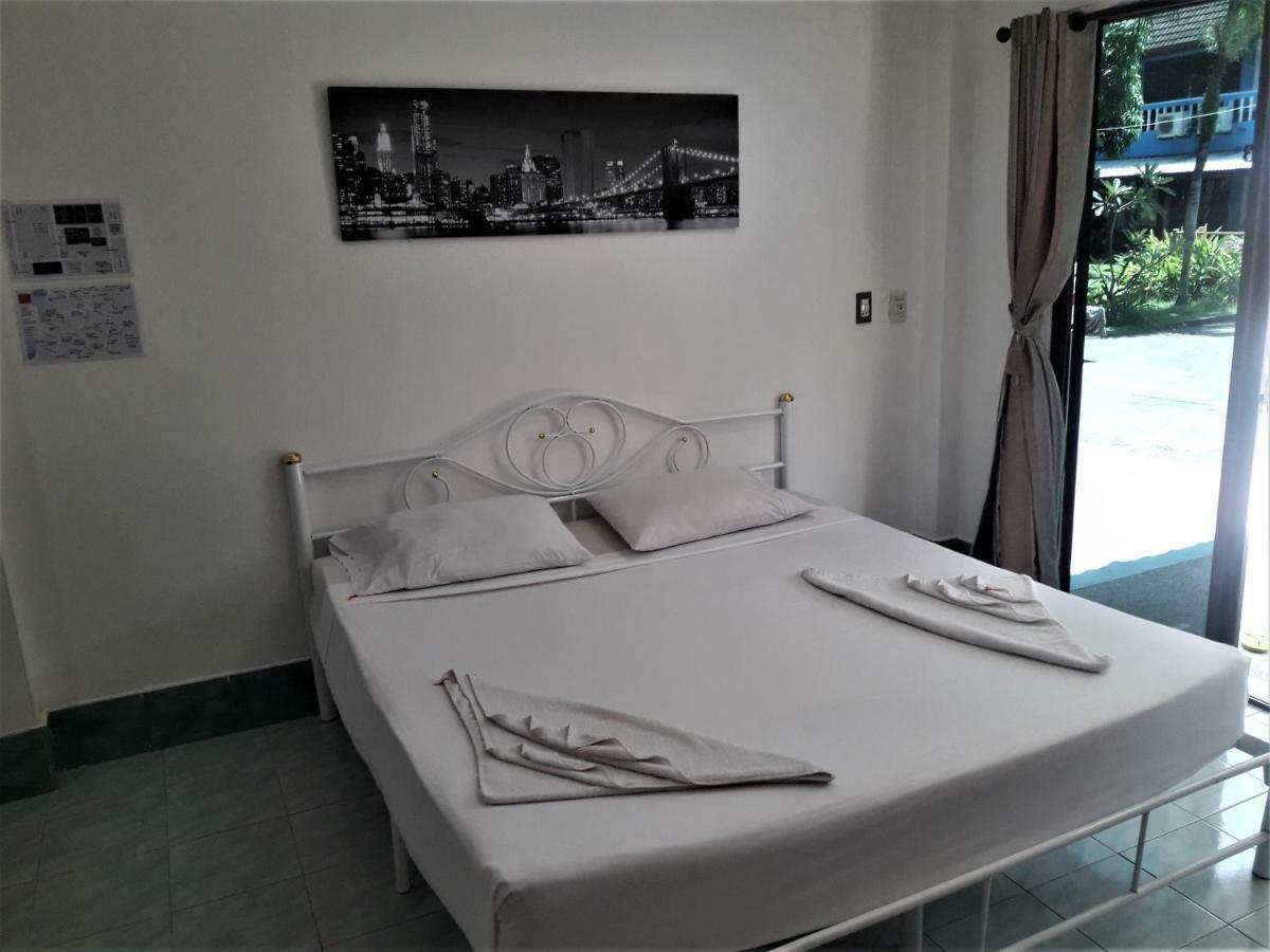 The Guest House - Apartment Phuket Екстериор снимка
